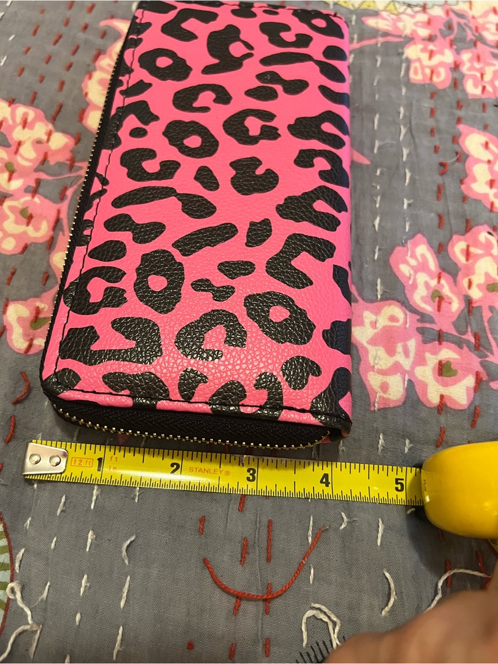 Pink Leopard Print Zip-Around Wallet NWOT - Picture 6 of 6